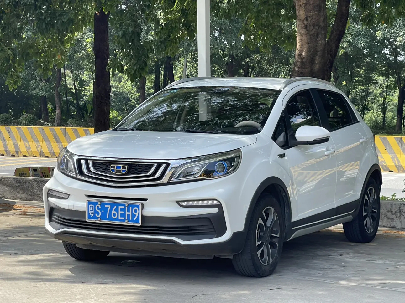 Geely Vision X3