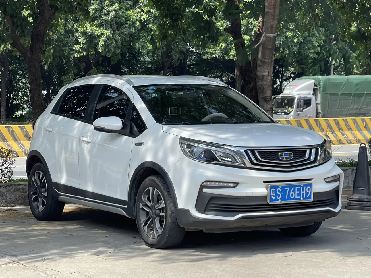 Geely Vision X3