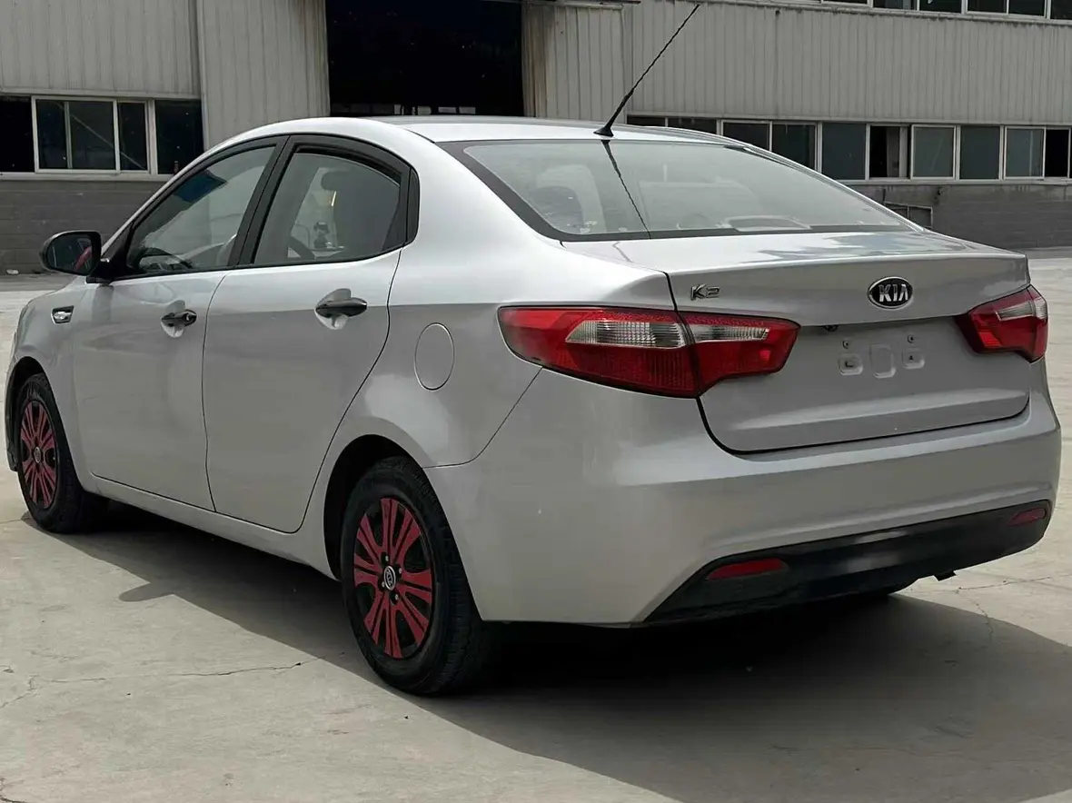 Kia K2