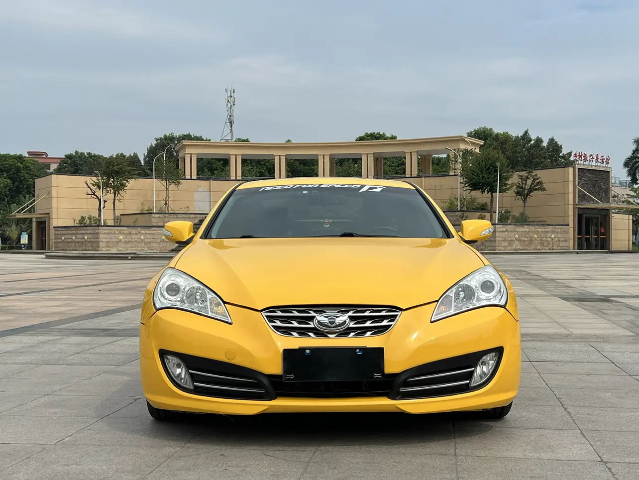 Hyundai Genesis-Coolpad