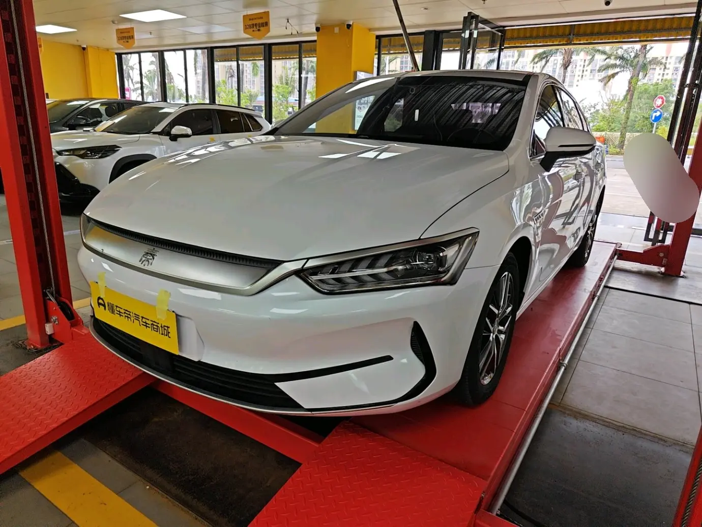 BYD Qin PLUS EV  из Китая