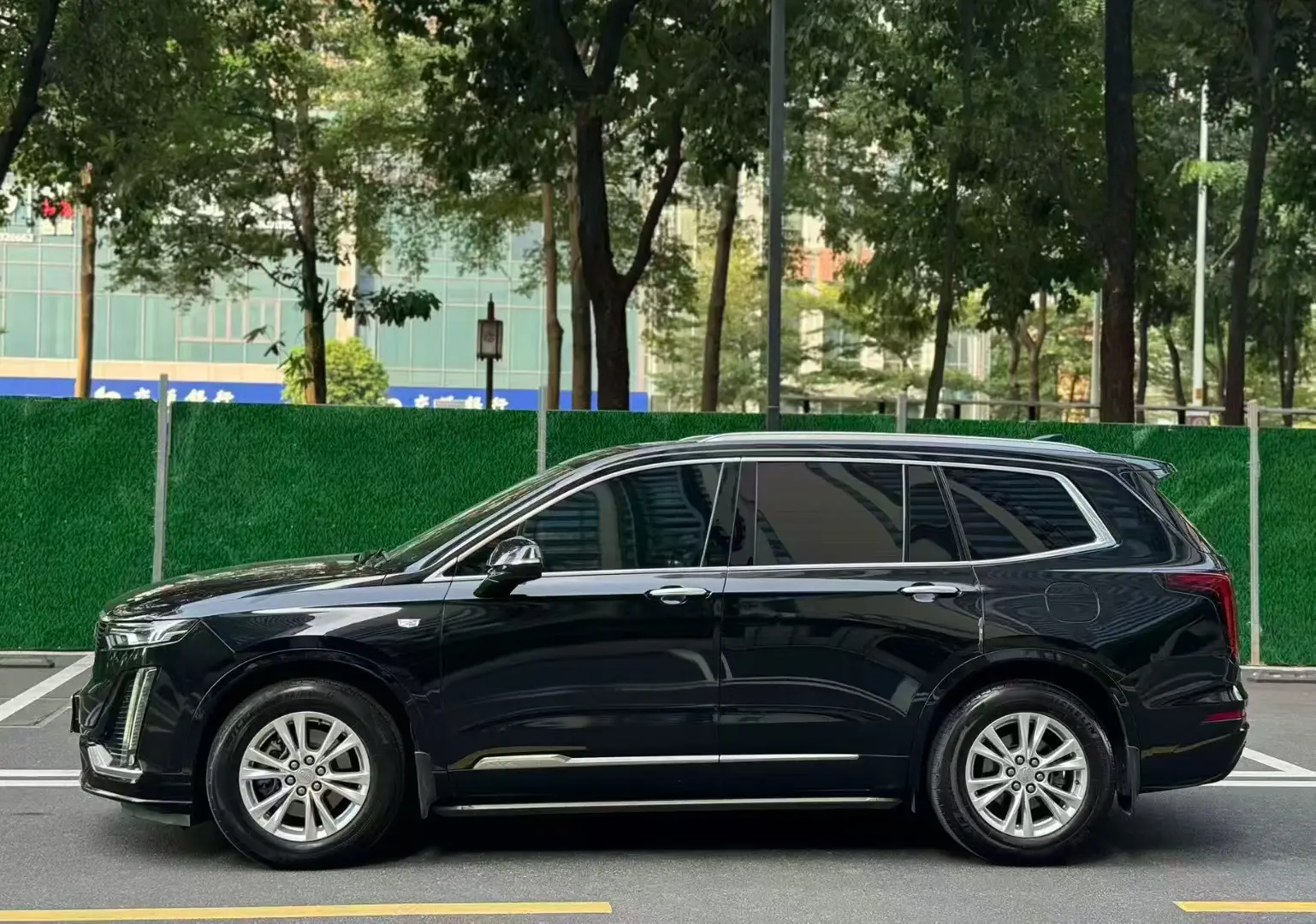 Cadillac XT6