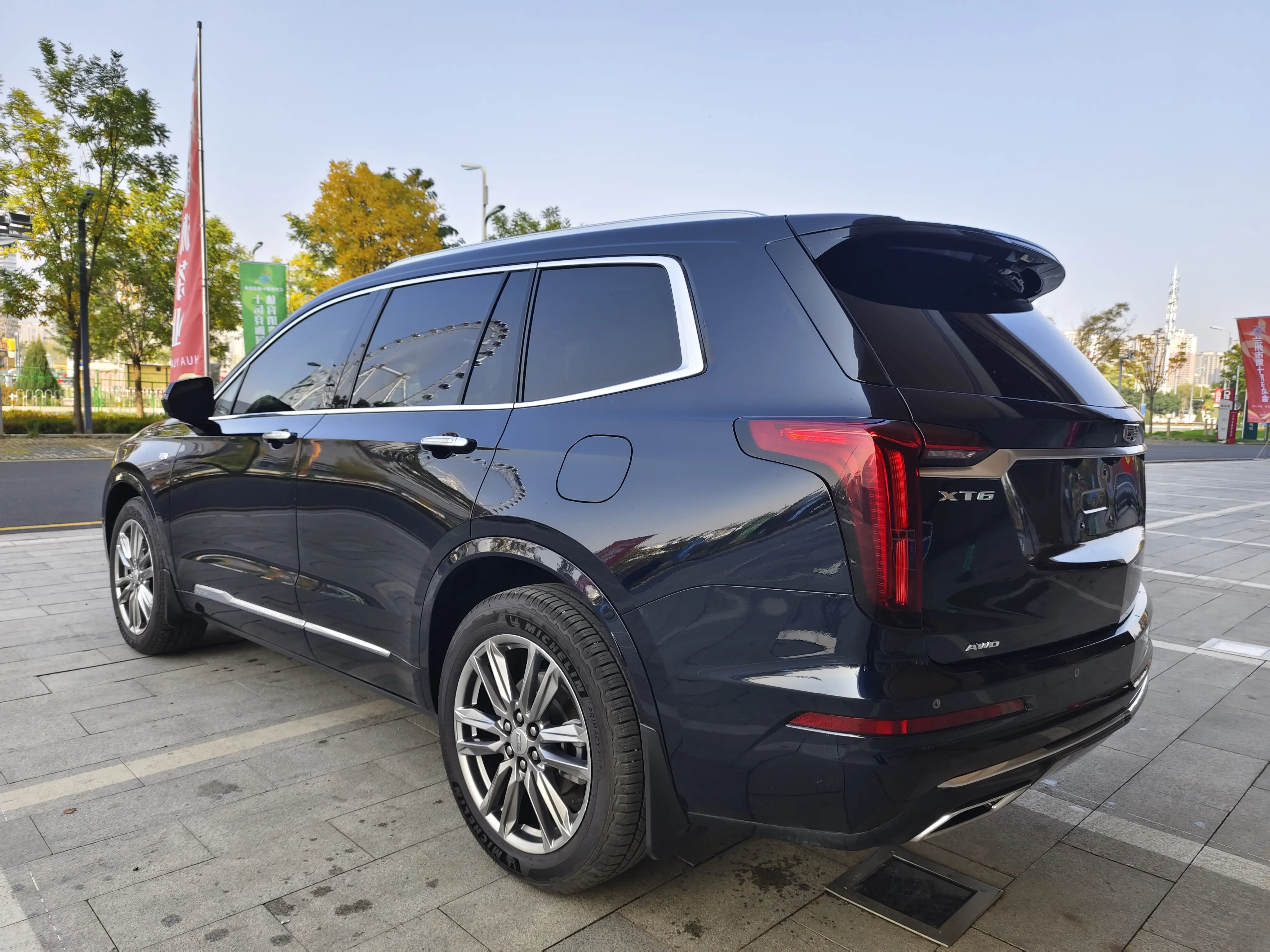 Cadillac XT6
