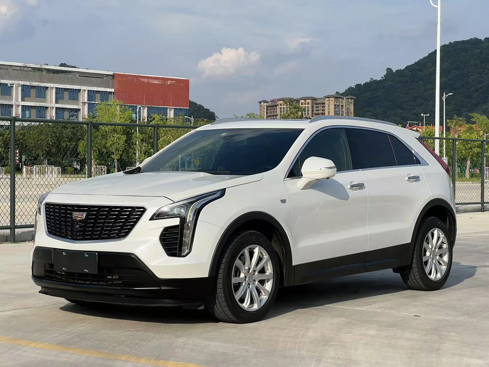 Cadillac XT4