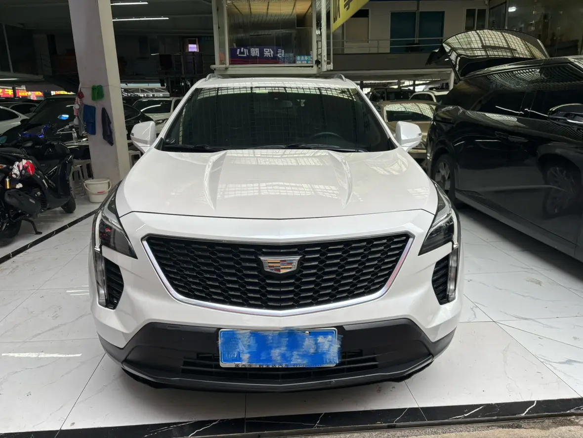 Cadillac XT4