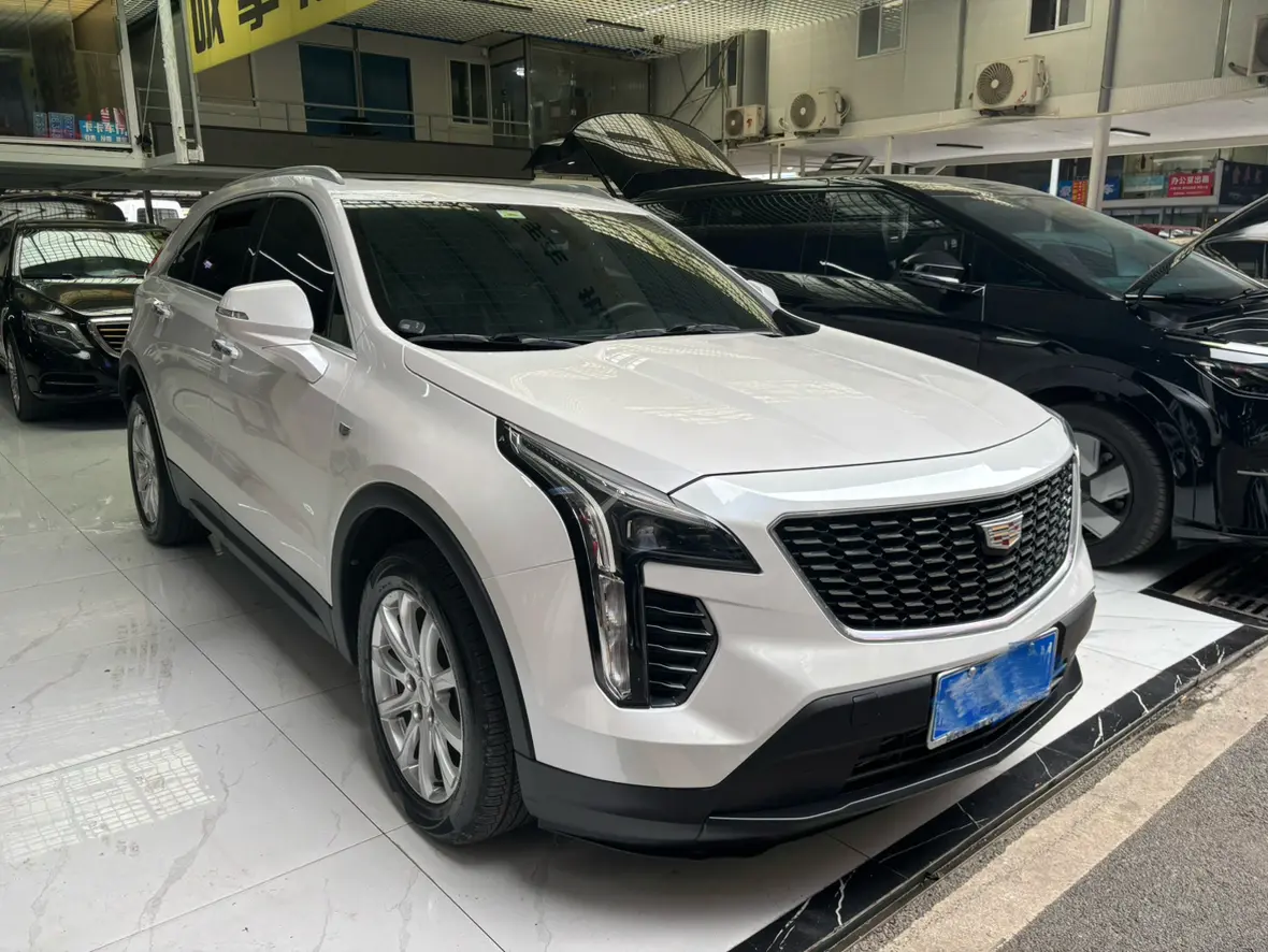 Cadillac XT4