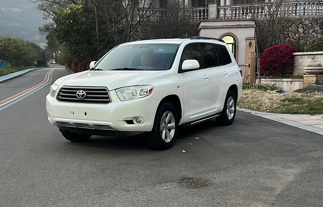 Toyota Highlander  из Китая