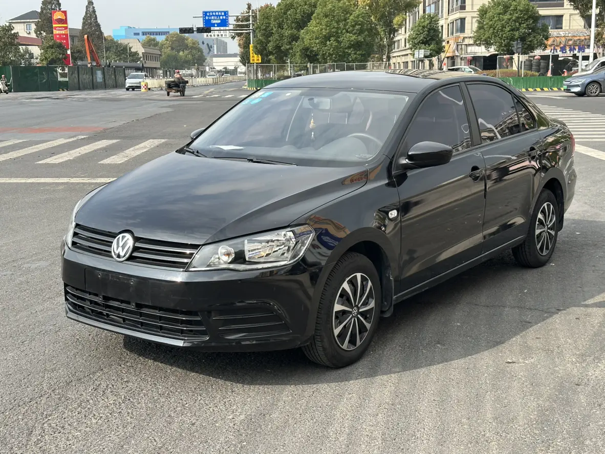 Volkswagen Jetta  из Китая