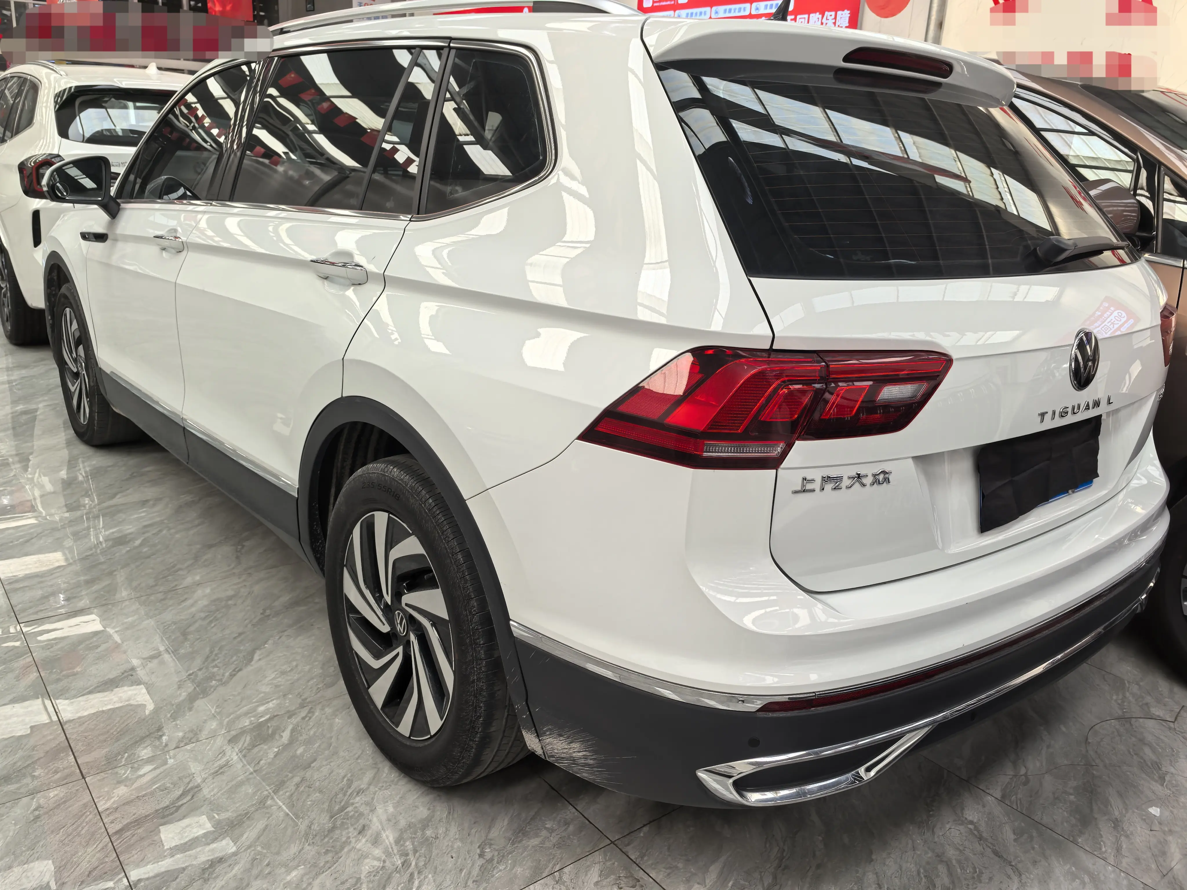 Volkswagen Tiguan L  из Китая