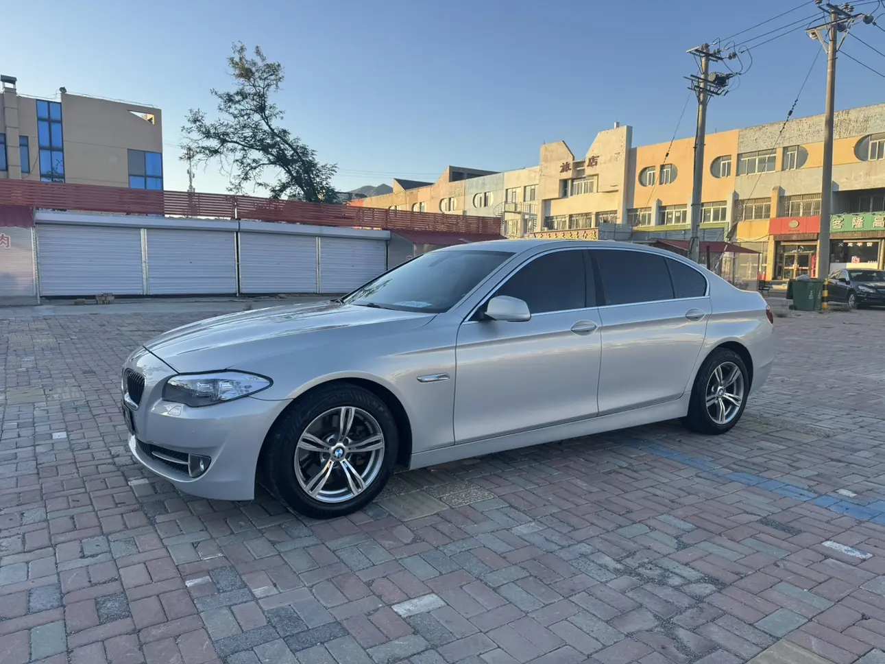 BMW 5 Series  из Китая