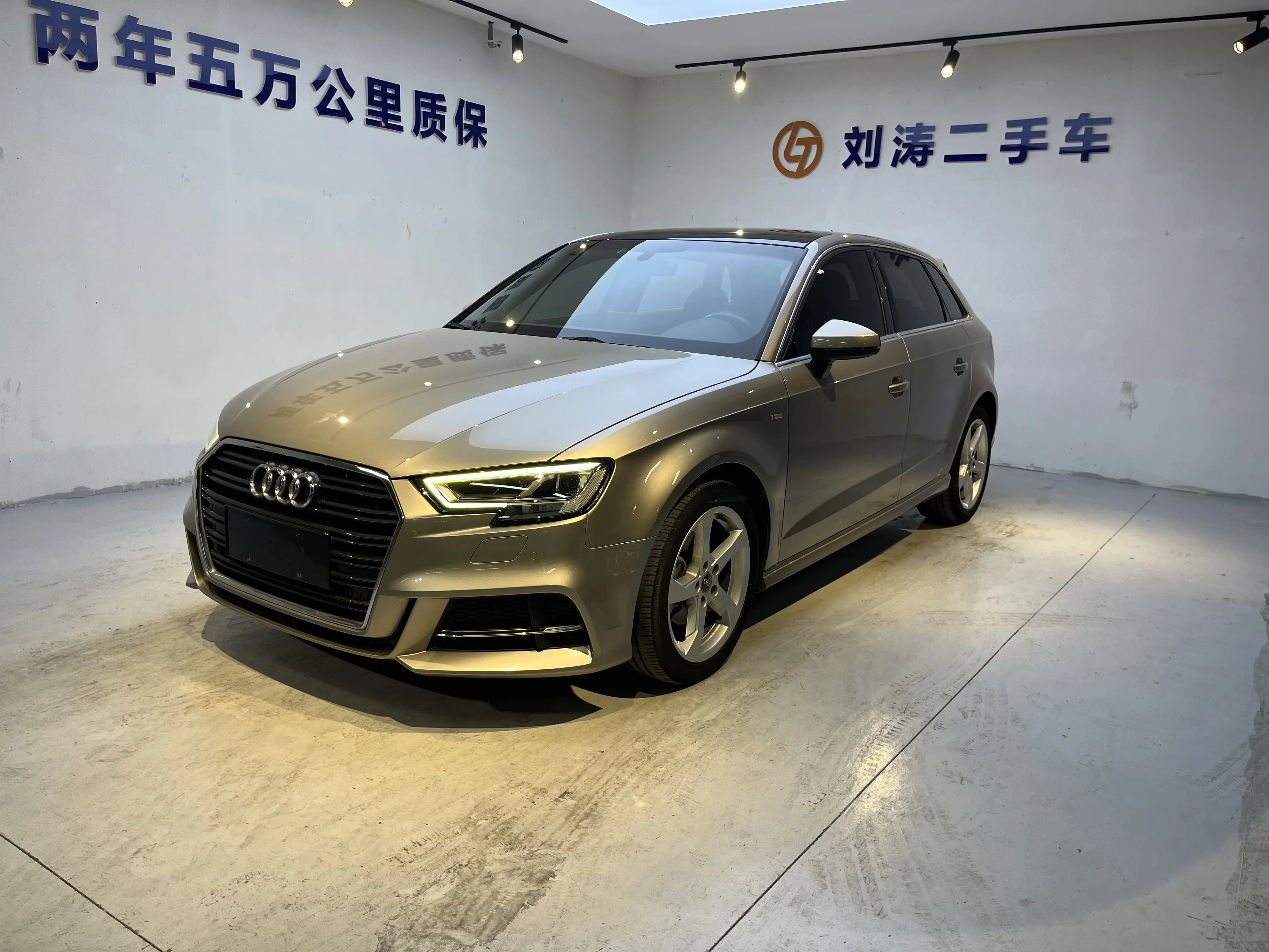 Audi A3  из Китая