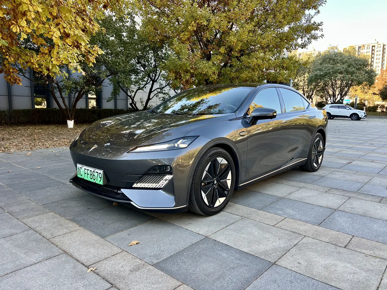 Deepal Dark blue SL03