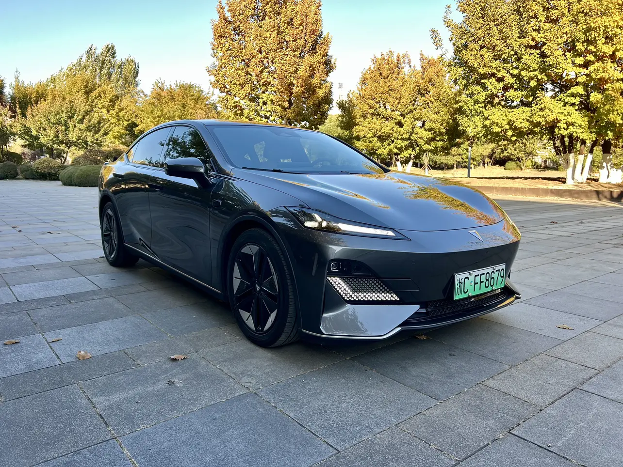 Deepal Dark blue SL03