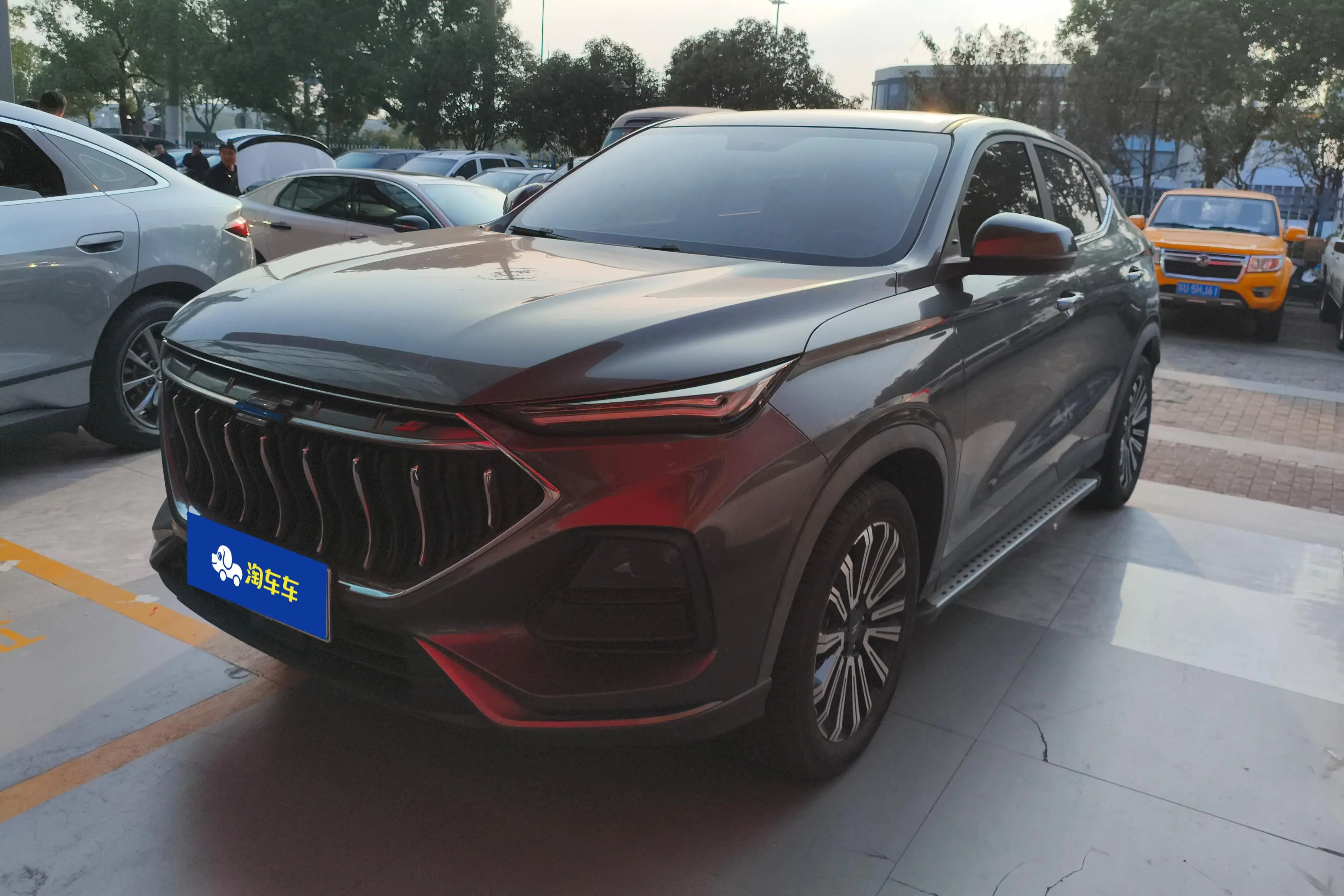 Oshan Changan Auchan X5