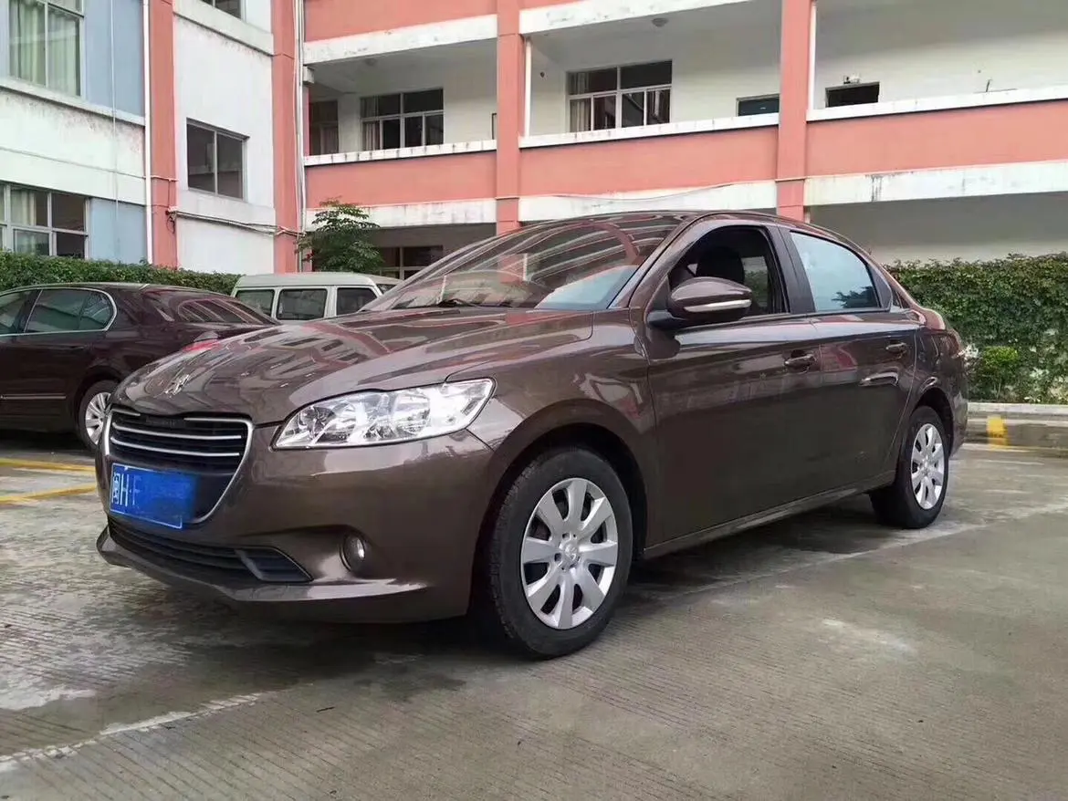 Peugeot 301