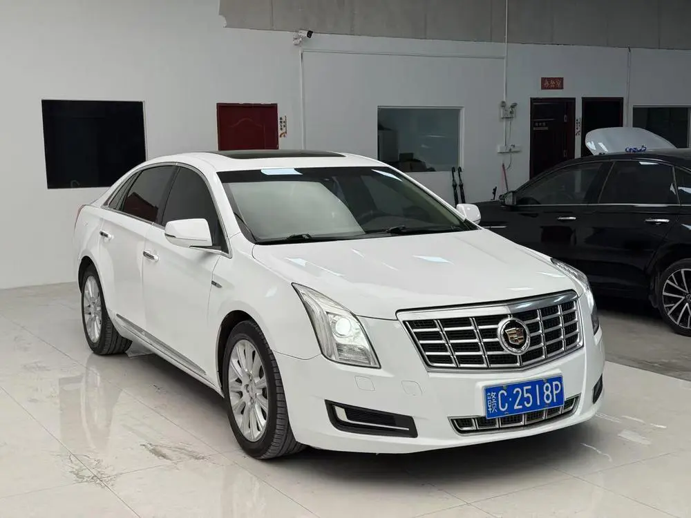 Cadillac XTS