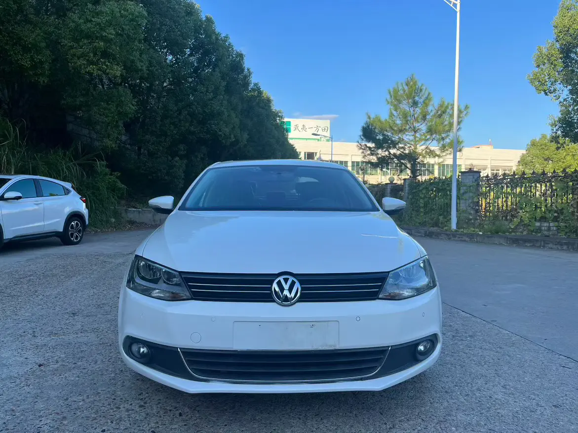 Volkswagen Sagitar  из Китая