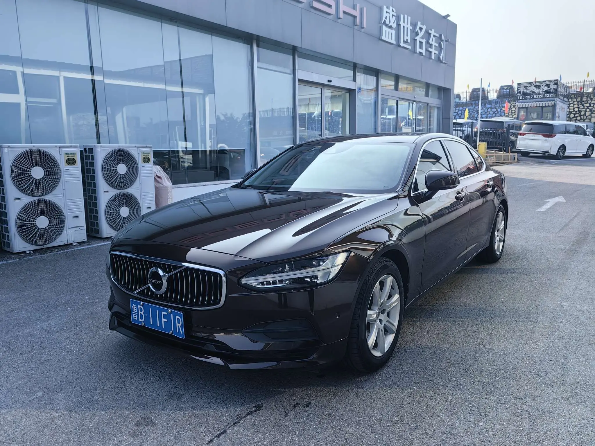 Volvo S90