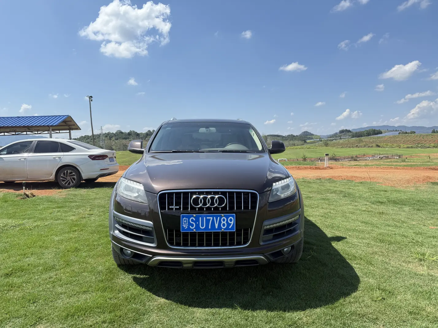 Audi Q7  из Китая