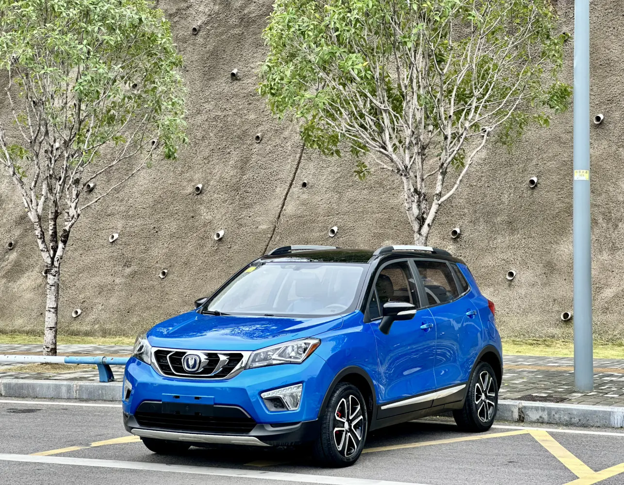 Changan CS15  из Китая