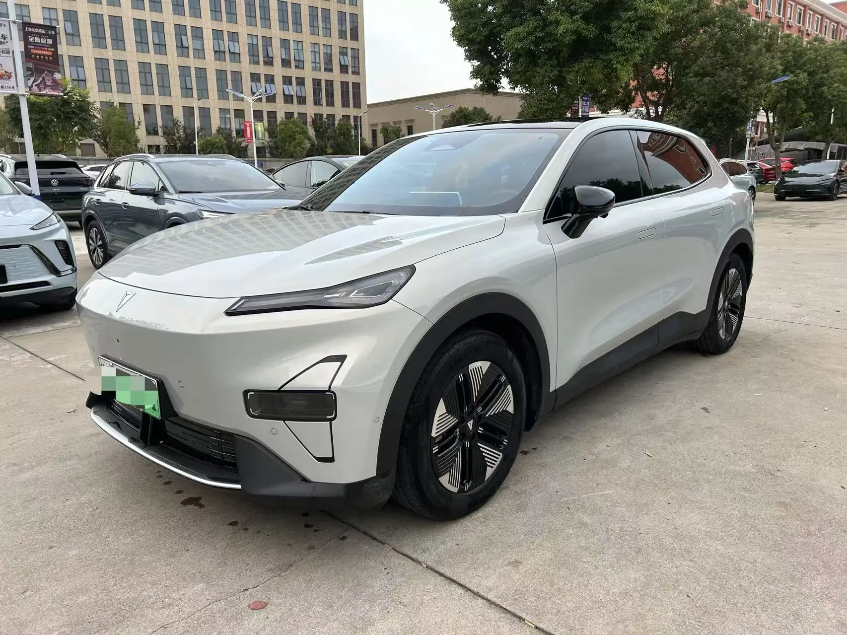 Deepal Dark blue S05