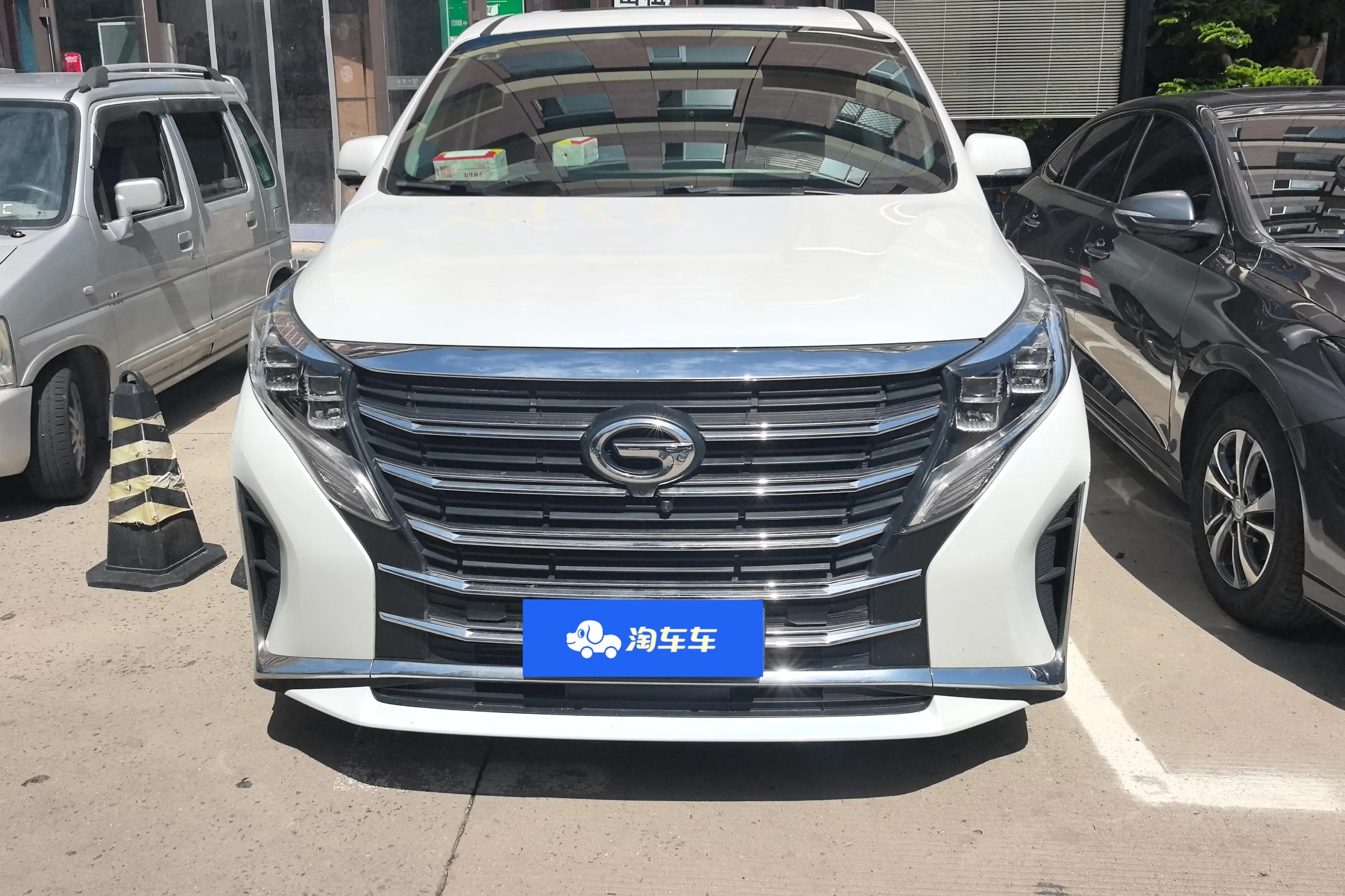 GAC Trumpchi M8