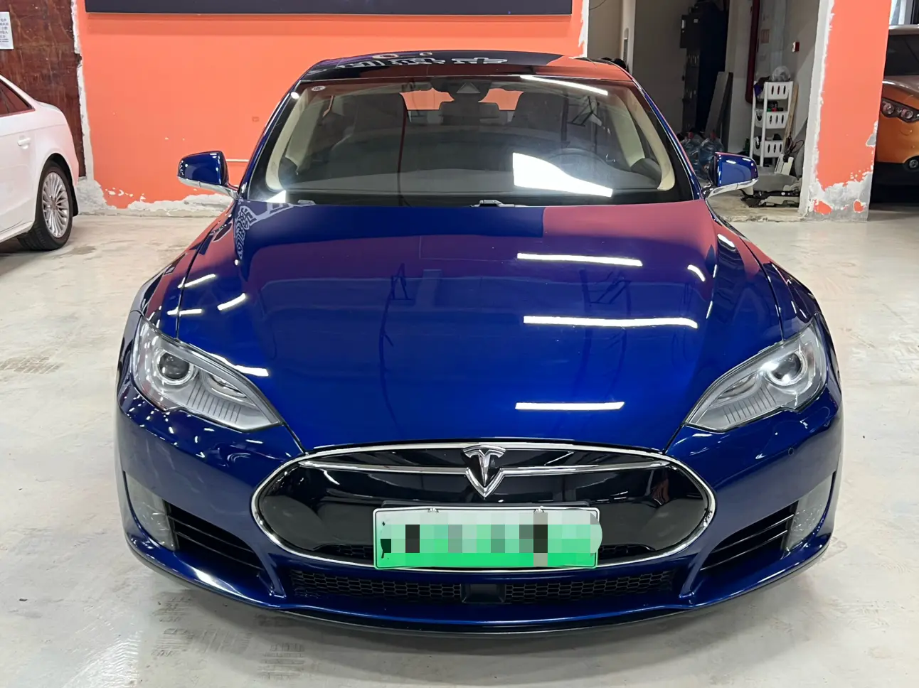 Tesla Model S  из Китая