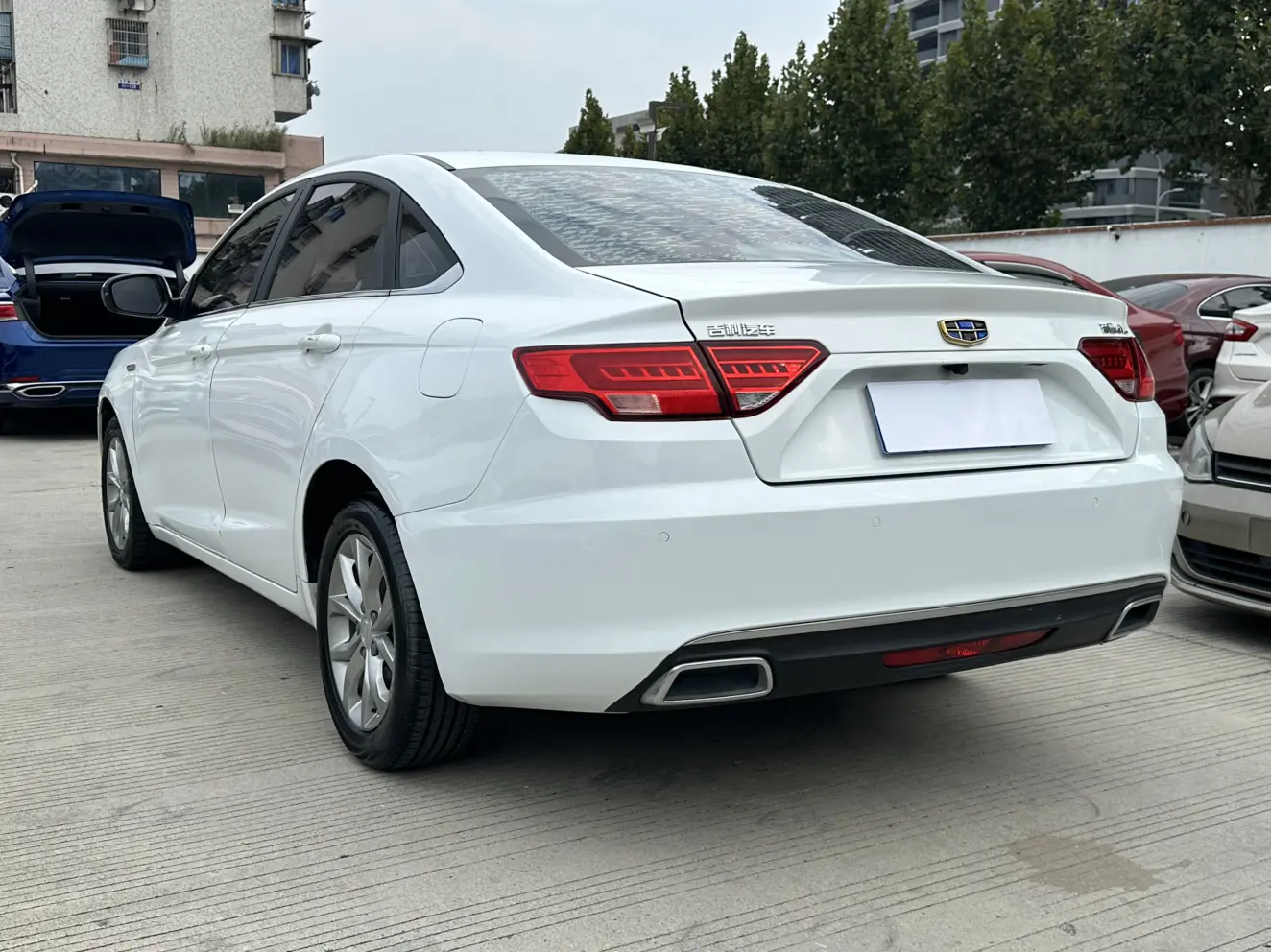 Geely Emgrand GL