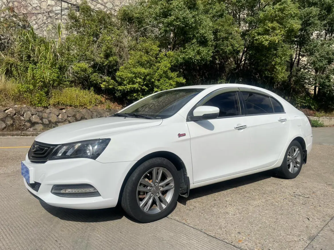 Geely Emgrand  из Китая