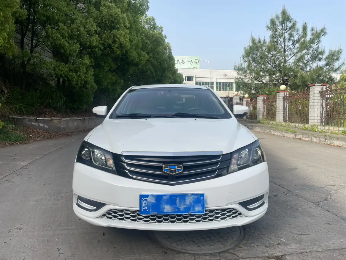 Geely Emgrand  из Китая