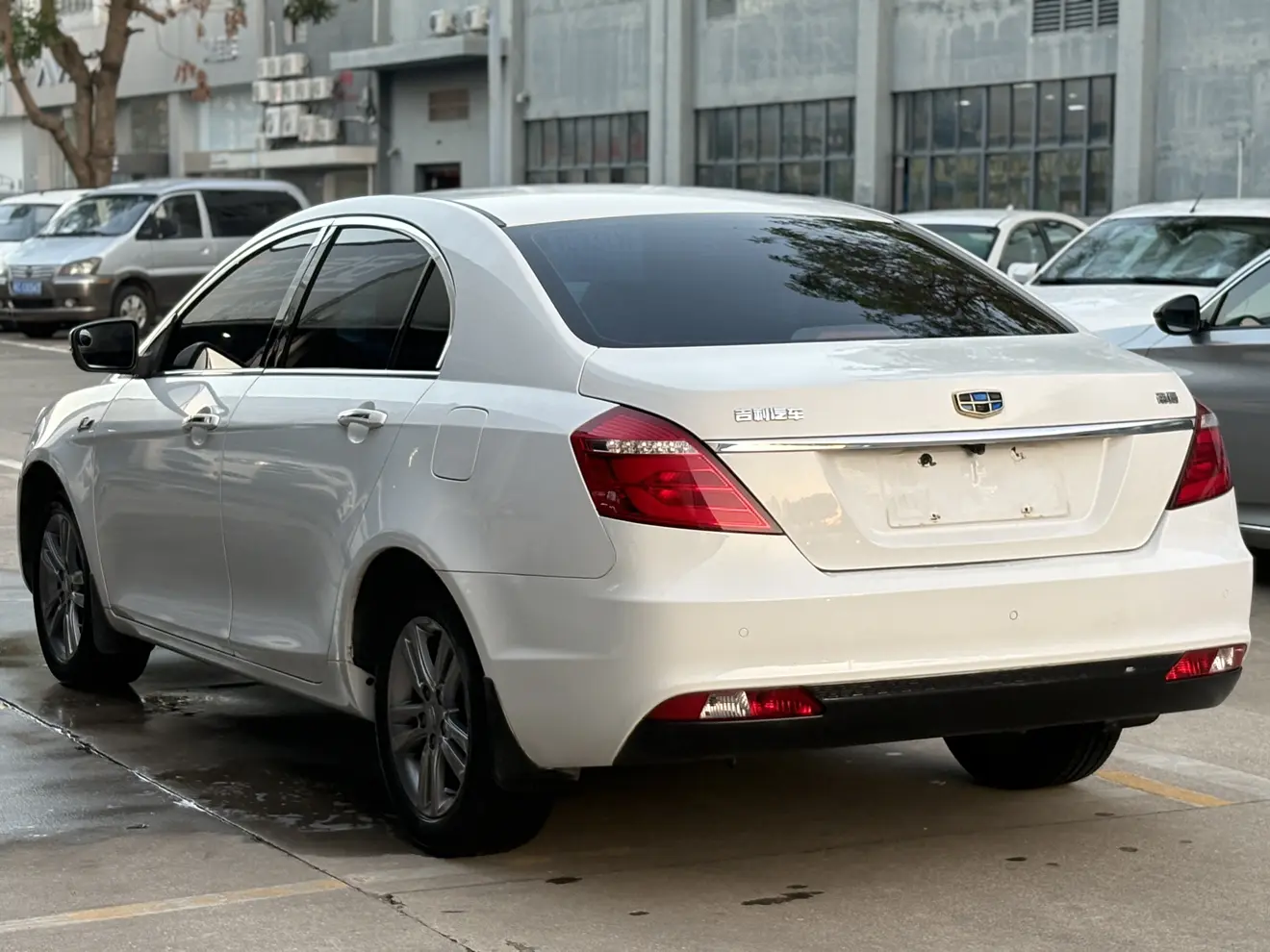 Geely Emgrand