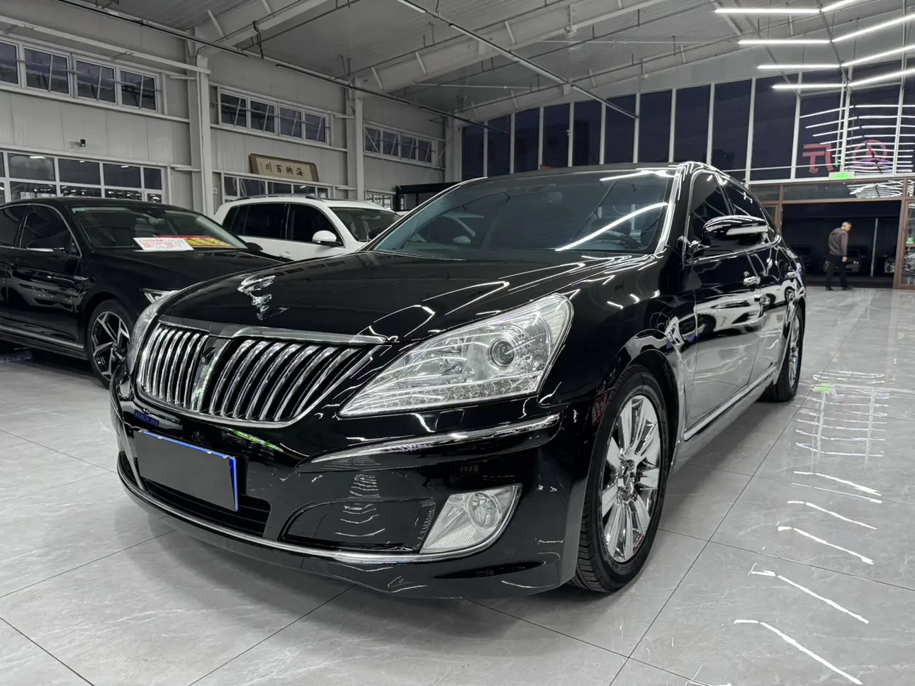 Hyundai Equus