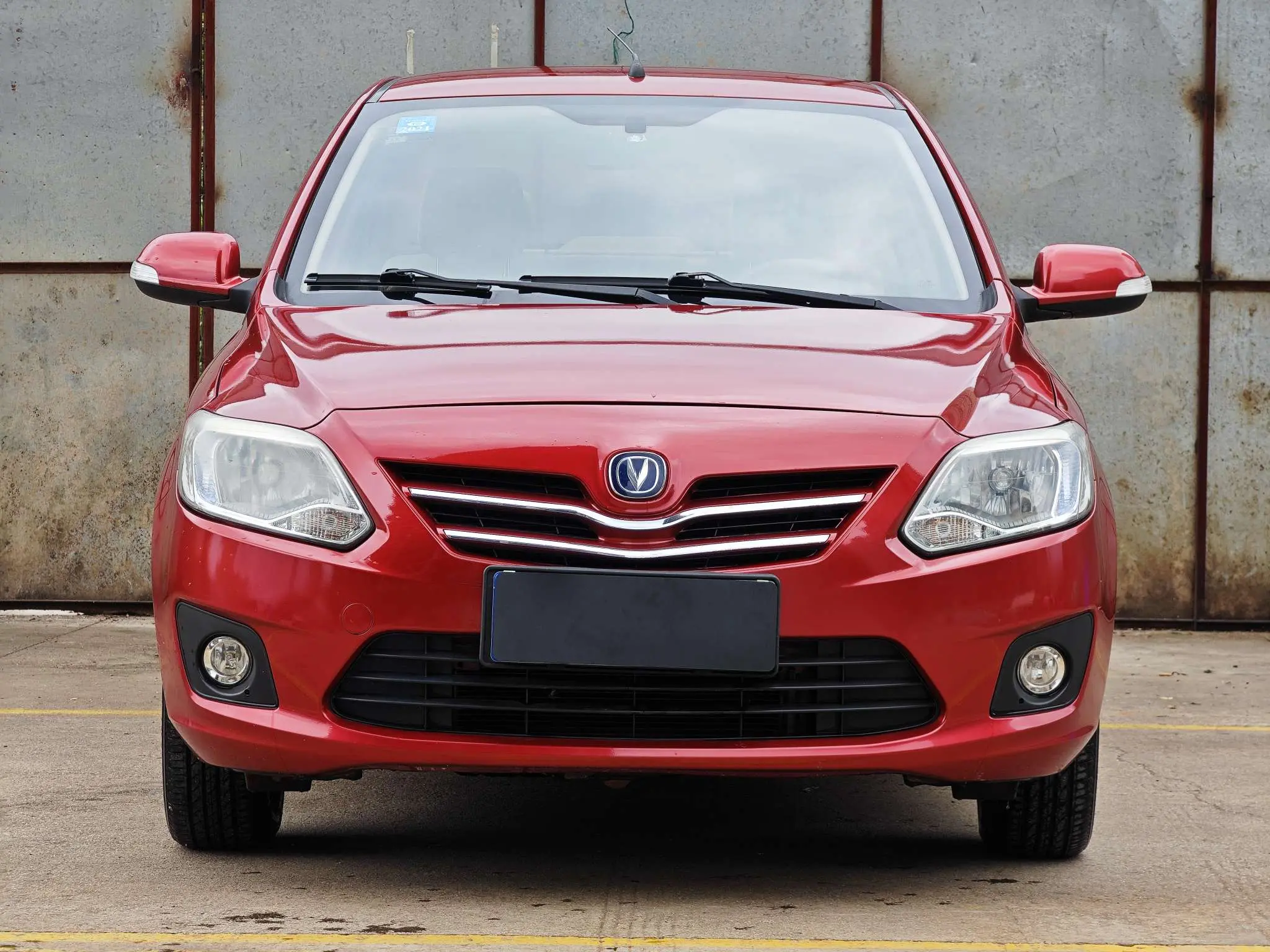 Changan Yuexiang V3  из Китая