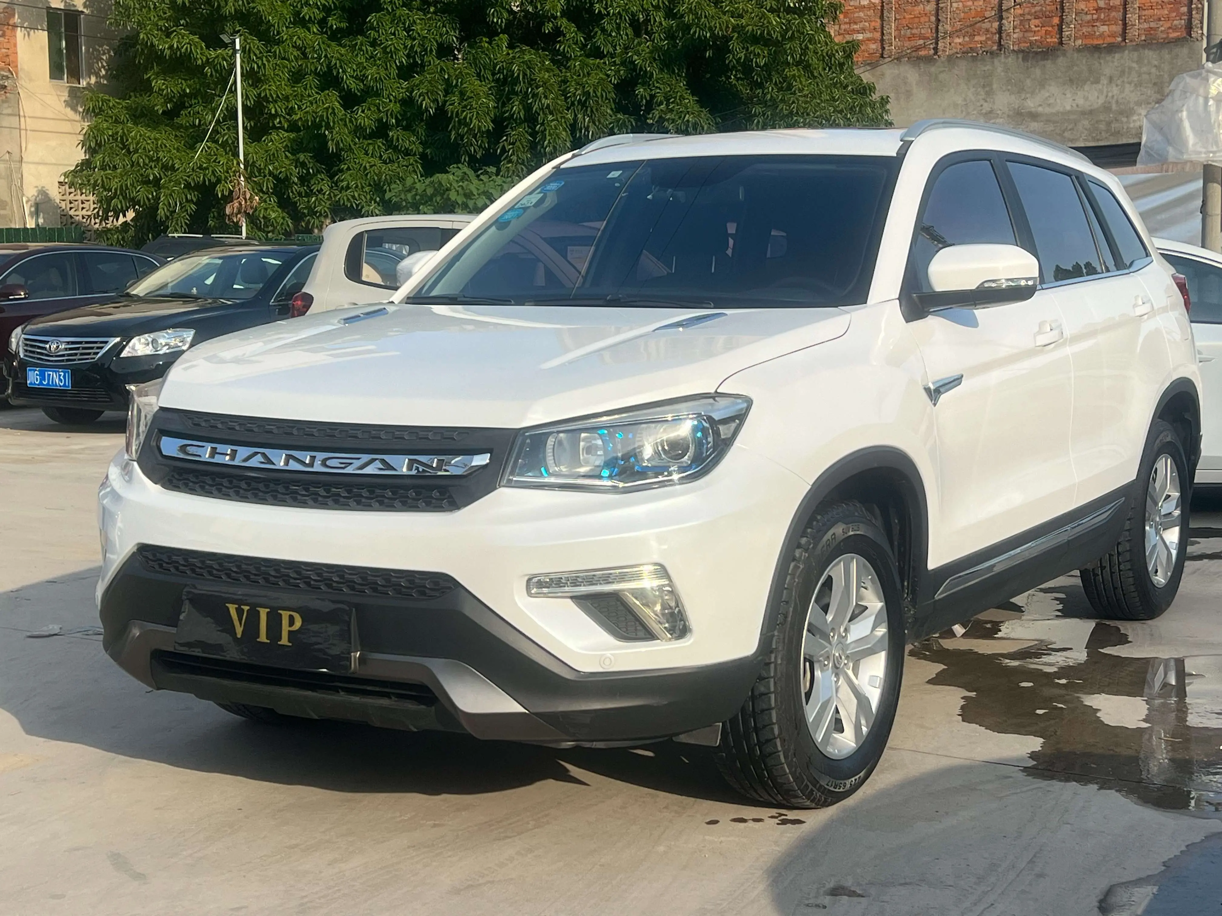 Changan CS75