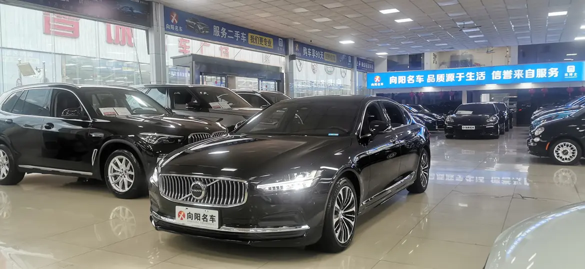 Volvo S90