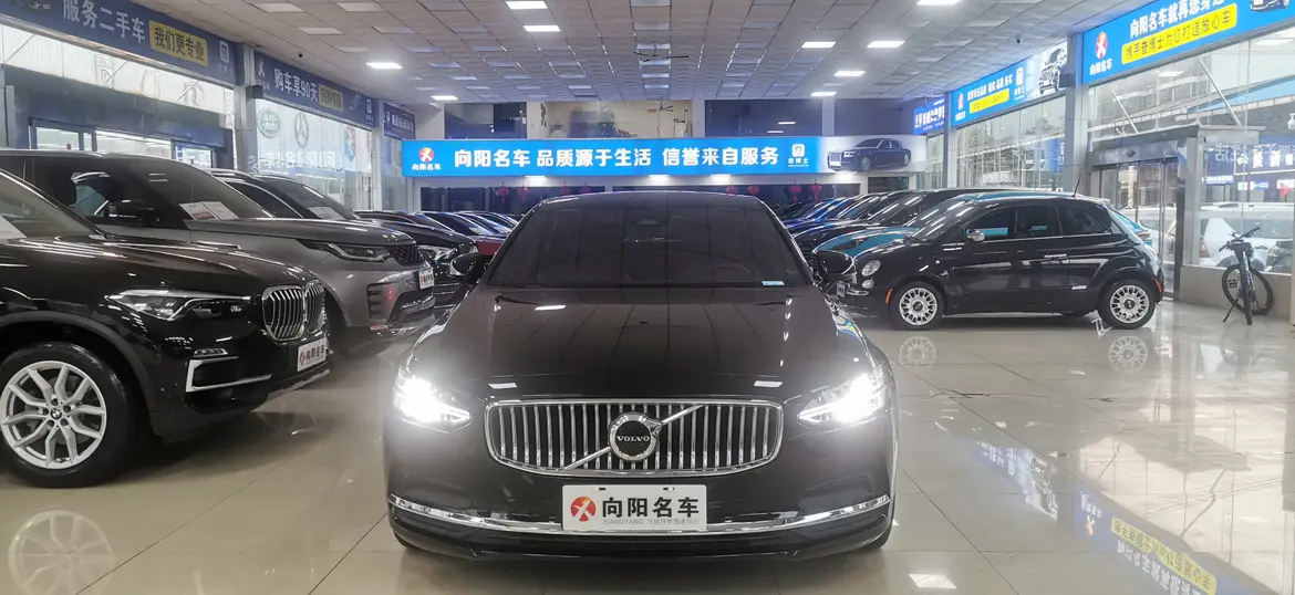 Volvo S90