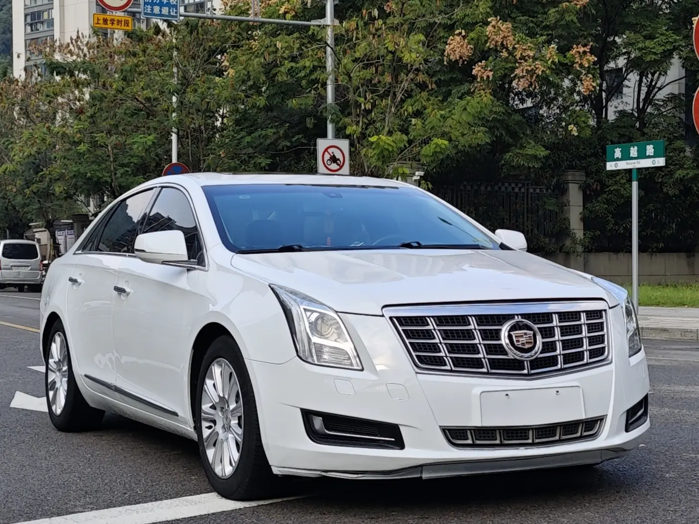 Cadillac XTS