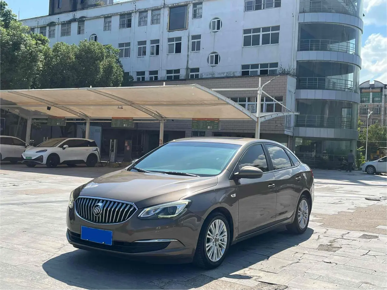 Buick Yinglang