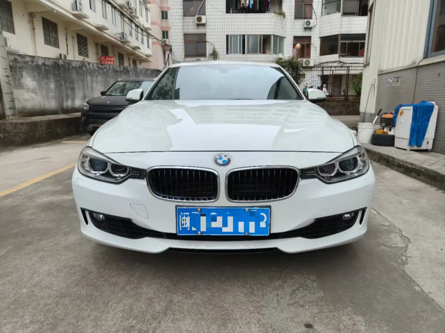 BMW 3 Series  из Китая