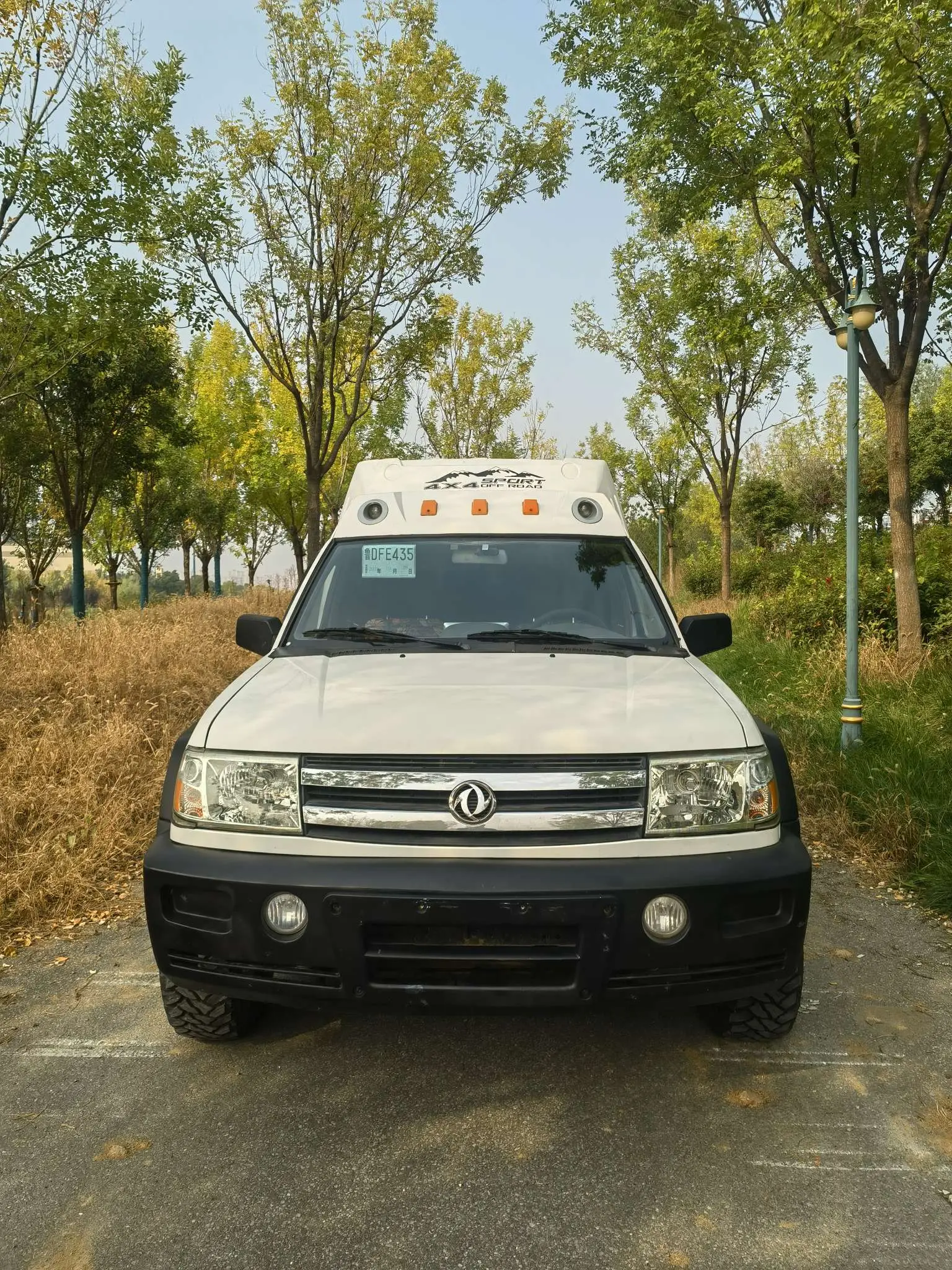 Dongfeng Ruiqi multi-purpose vehicle  из Китая