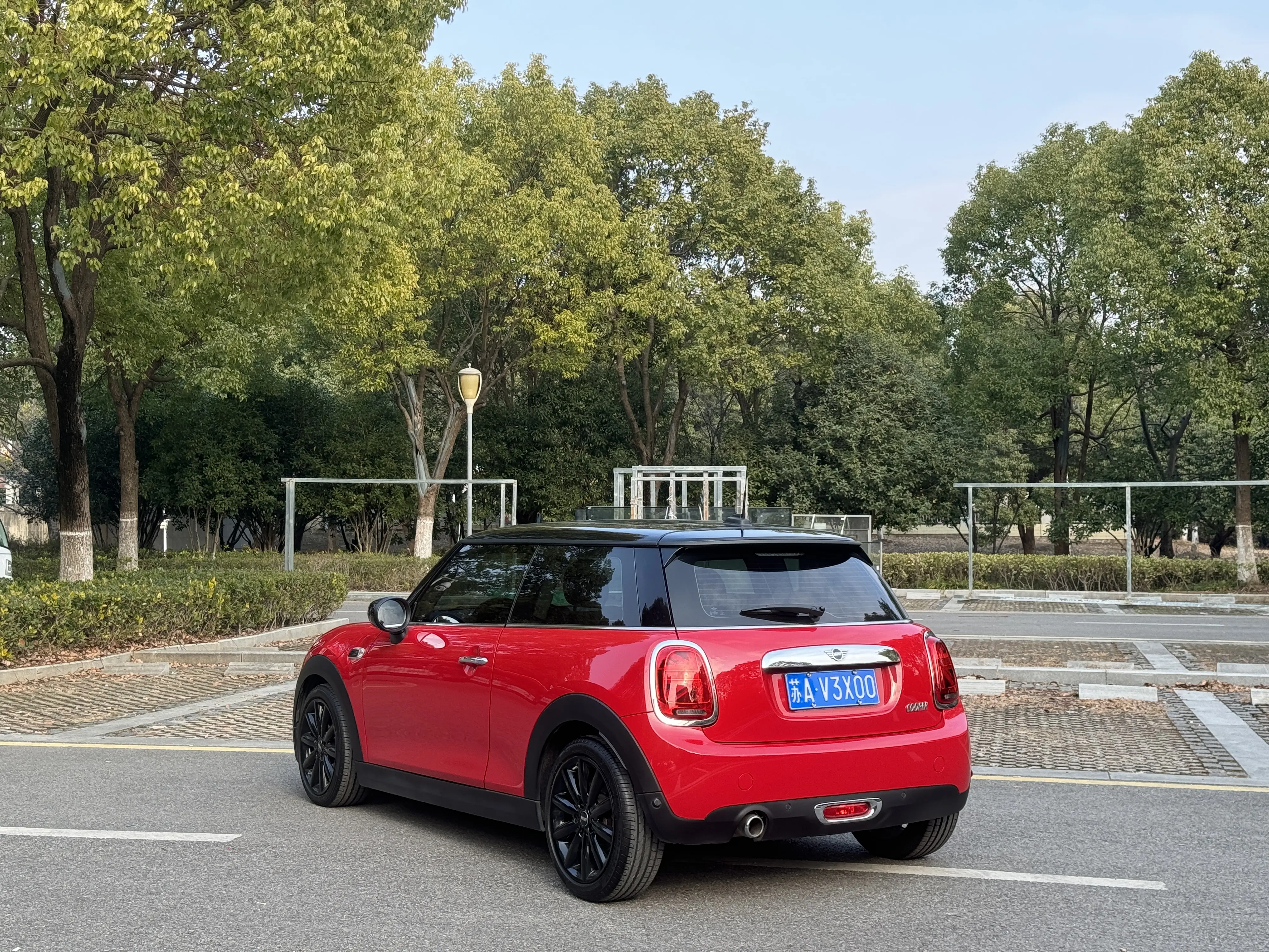 MINI MINI