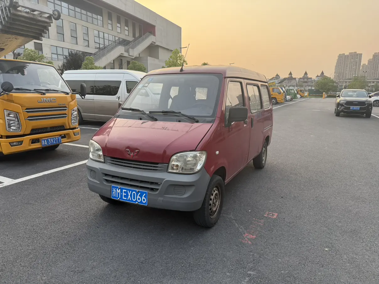 Wuling light  из Китая