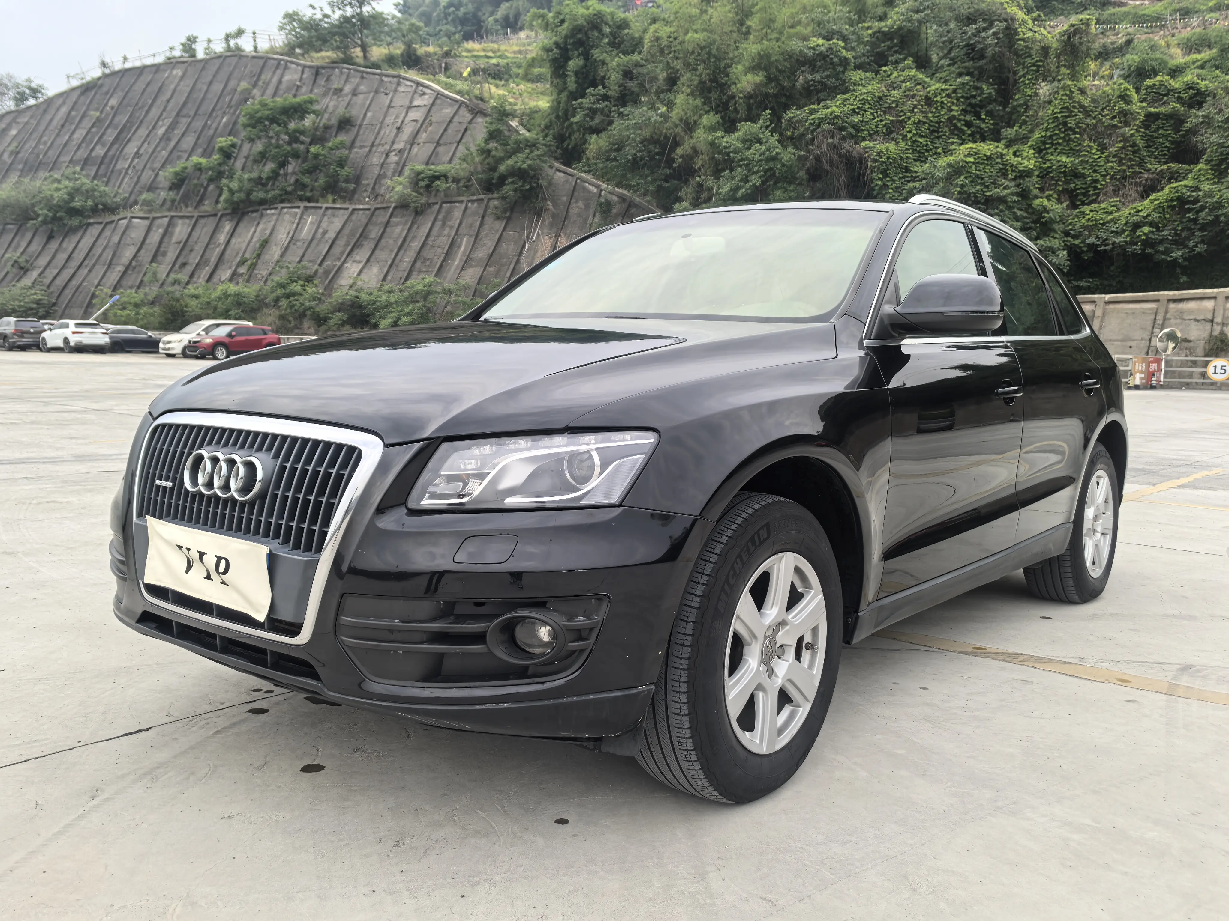 Audi Q5  из Китая