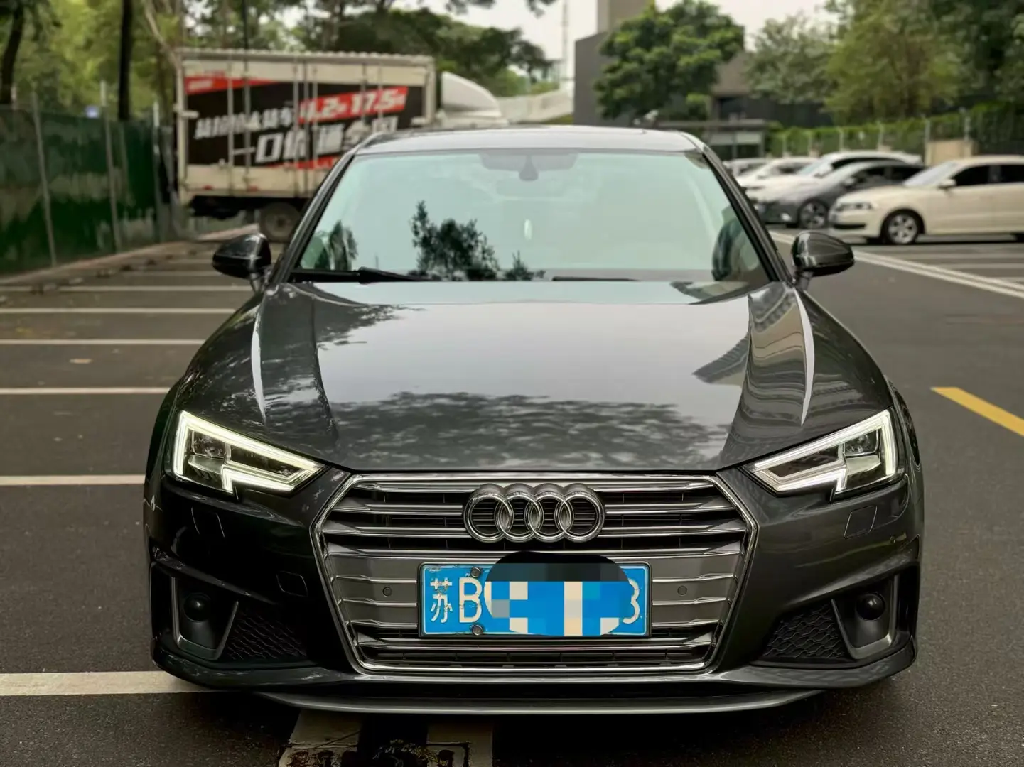 Audi A4L  из Китая