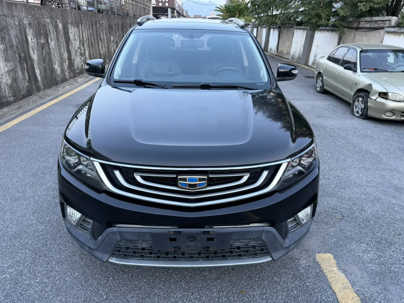 Geely Vision X6