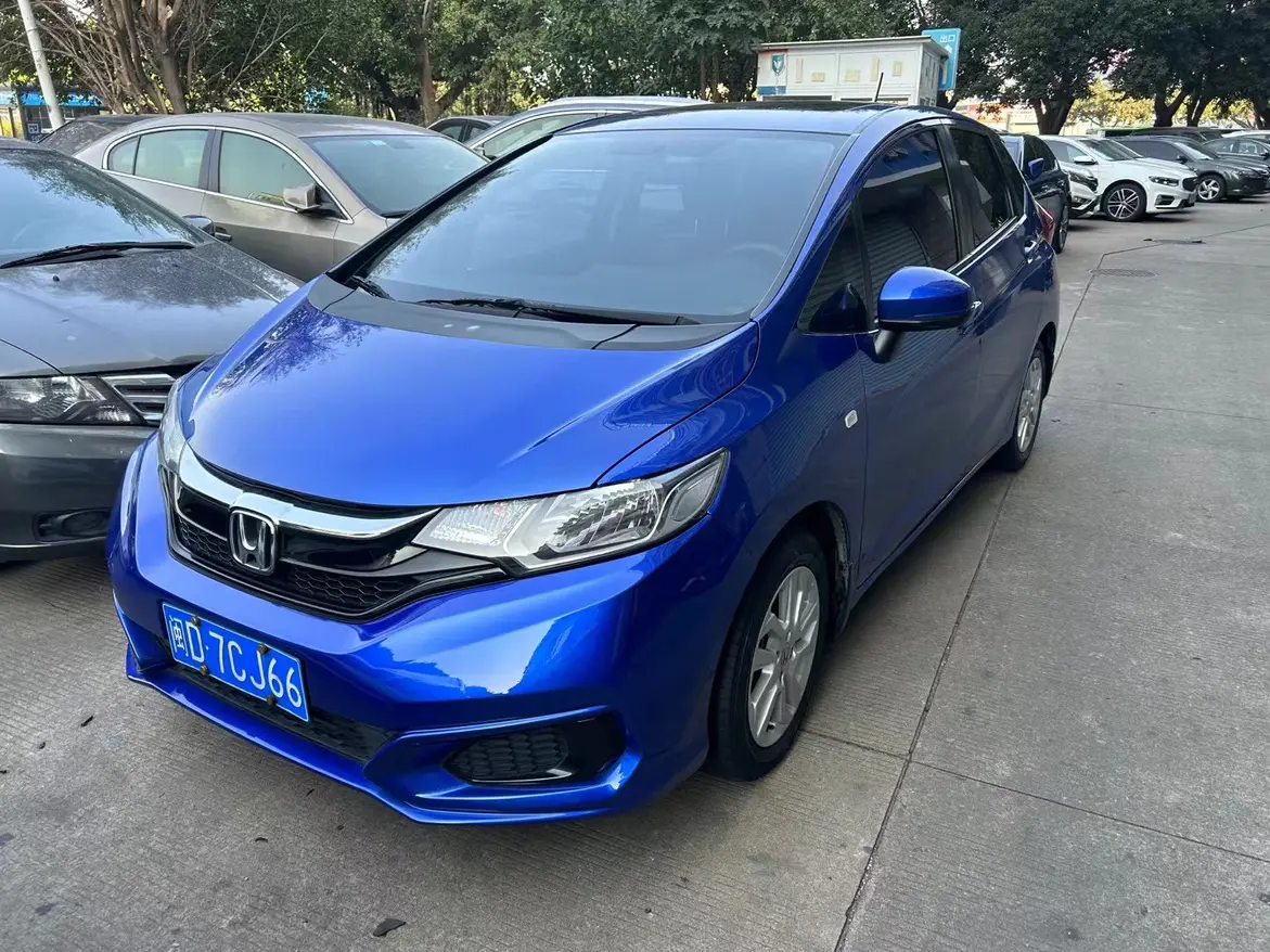 Honda Fit  из Китая