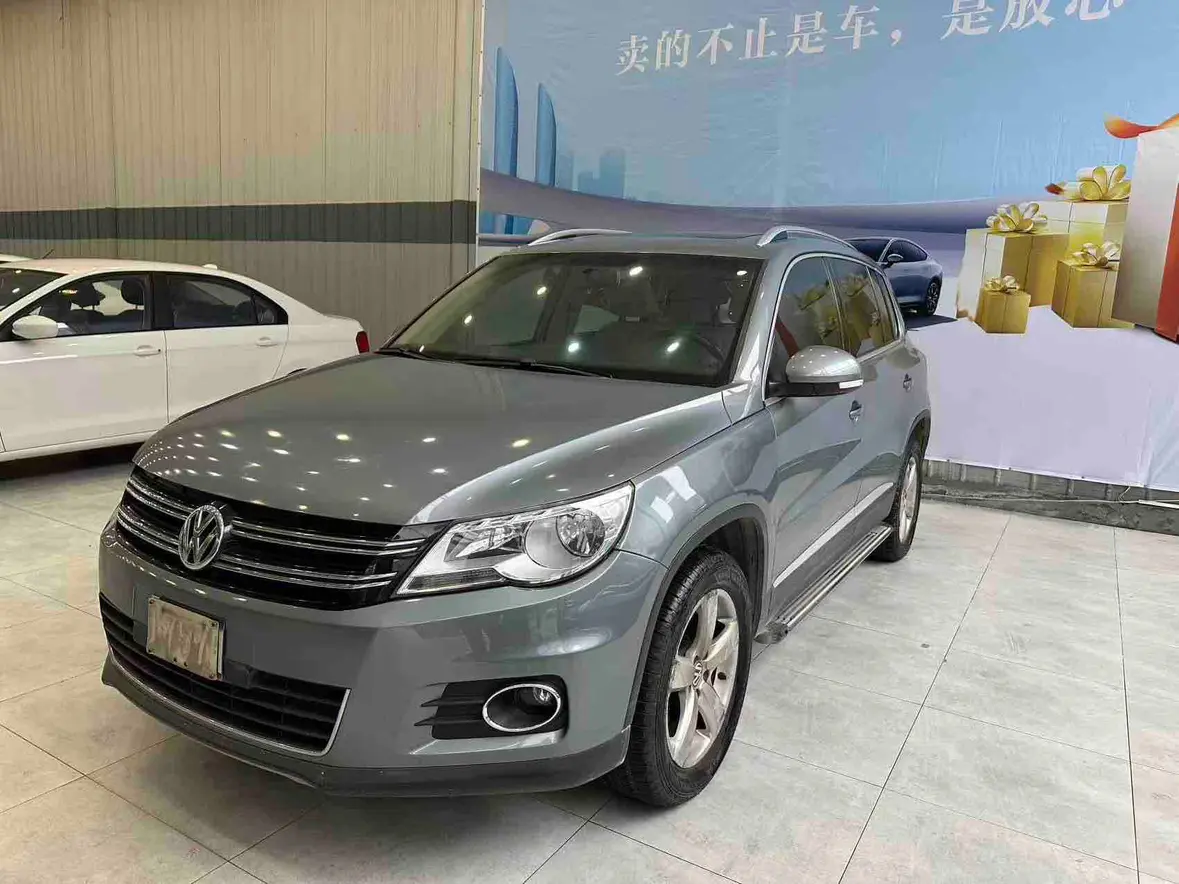 Volkswagen Tiguan  из Китая