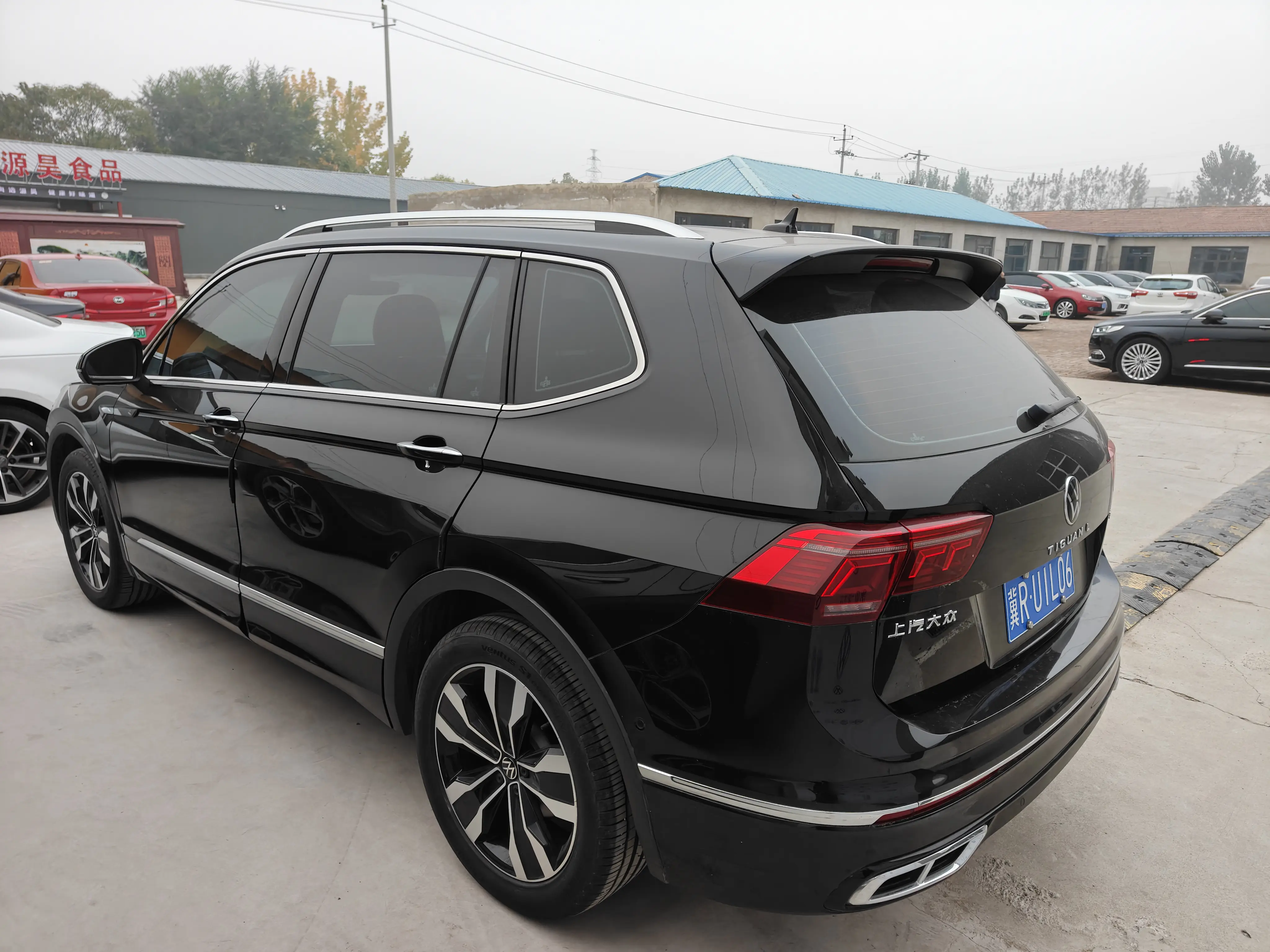 Volkswagen Tiguan L  из Китая