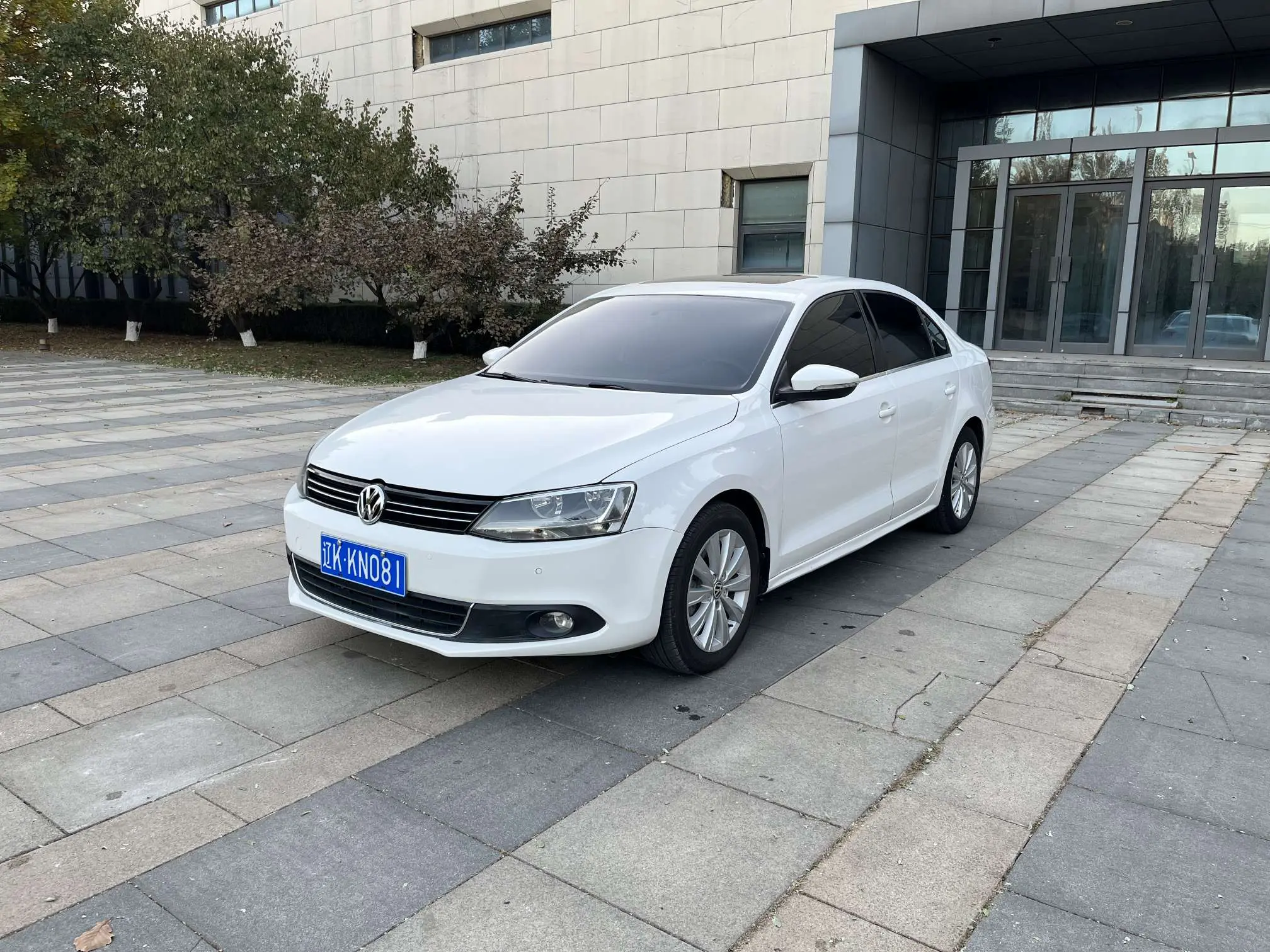 Volkswagen Sagitar  из Китая