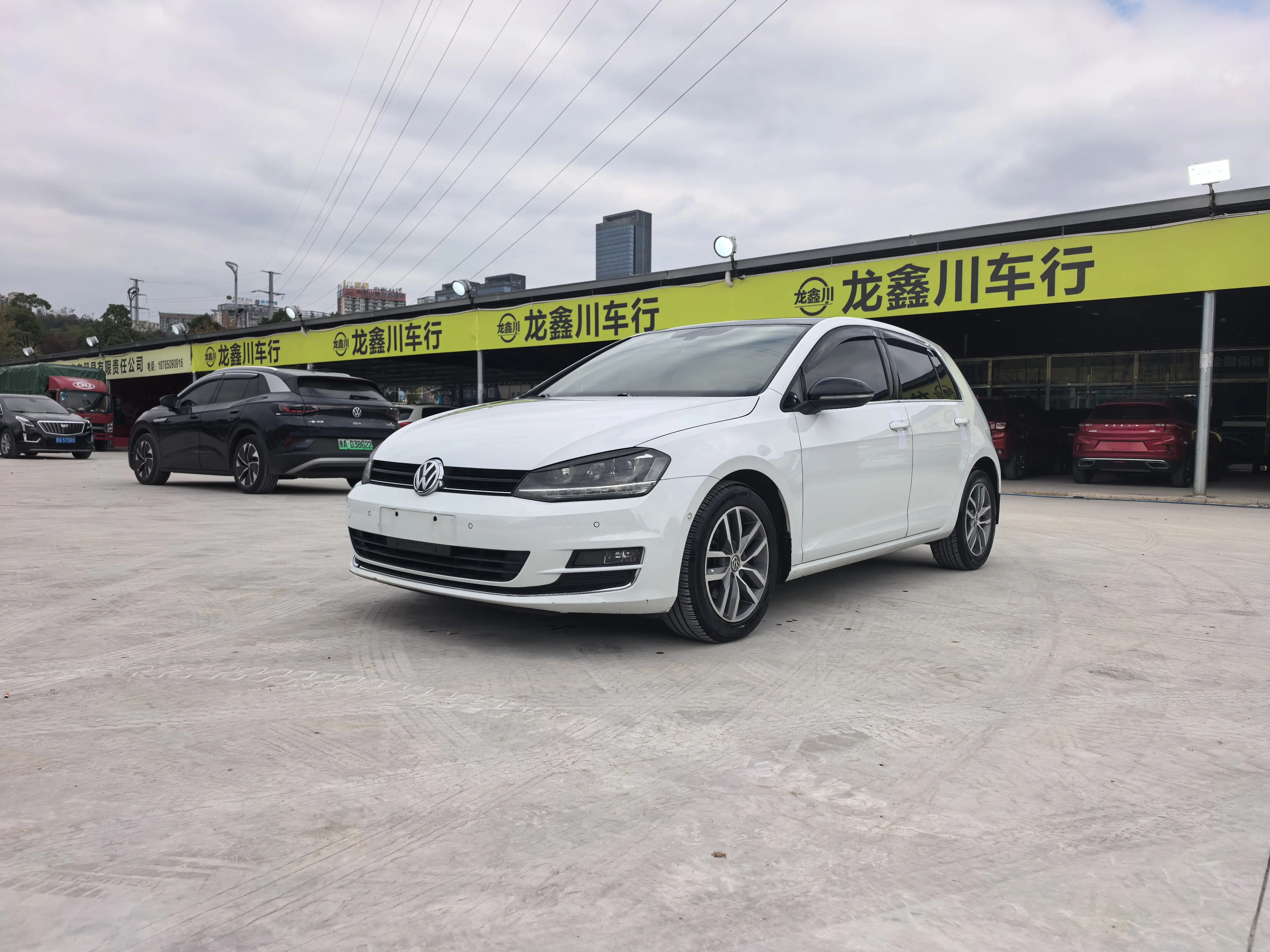 Volkswagen Golf  из Китая